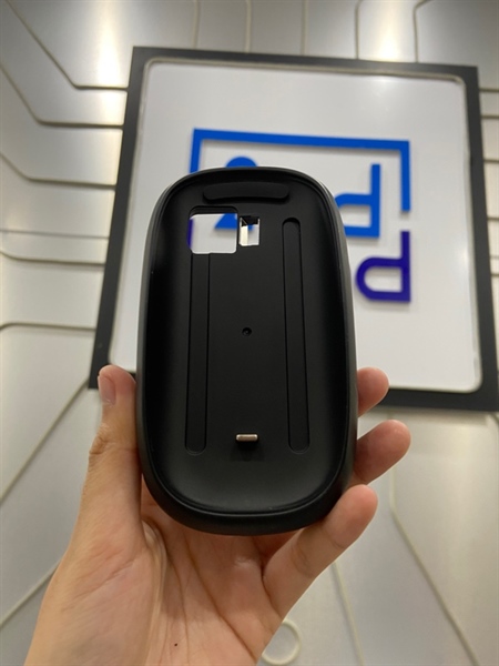 Đế sạc không dây cho chuột Magic Mouse - Màu đen - Ngoại hình: 98% - Body