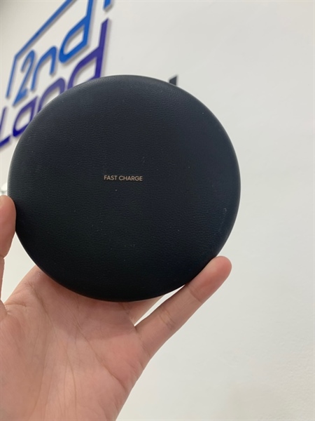 Đế sạc không dây Samsung EP-PG950 2017 - Màu đen - Ngoại hình: 98% - Body