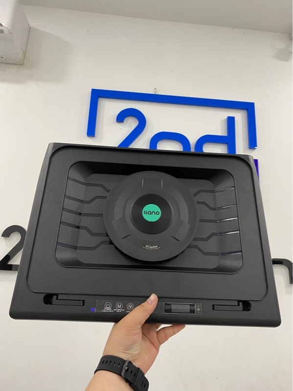 Đế tản LLANO V12 RGB - Màu đen - Ngoại hình 98% - Kèm box, sạc, dây kết nối