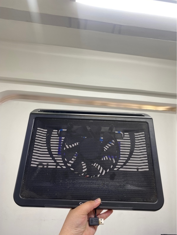 Đế tản nhiệt Cooler Master NotePal L1 - Màu đen - Ngoại hình 98% - Body