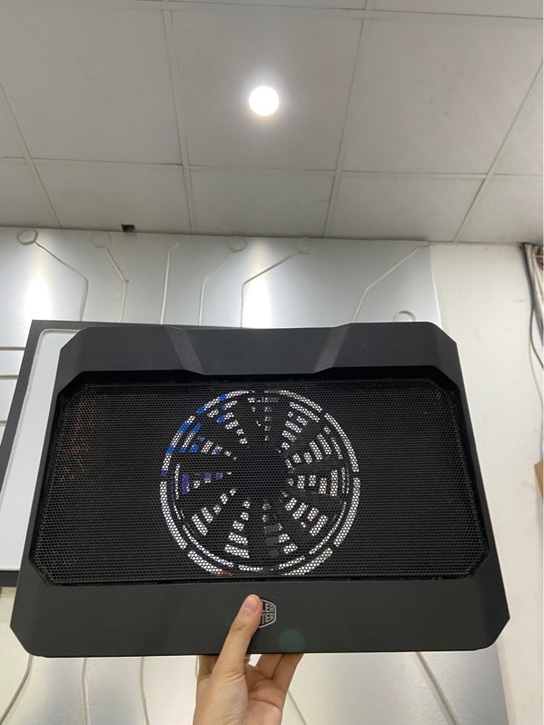 Đế Tản Nhiệt Laptop Cooler Master Notepal X150 Spectrum - Màu đen - Ngoại hình: 97% - Đế kim loại bị sét, không nguồn - Kèm Box -