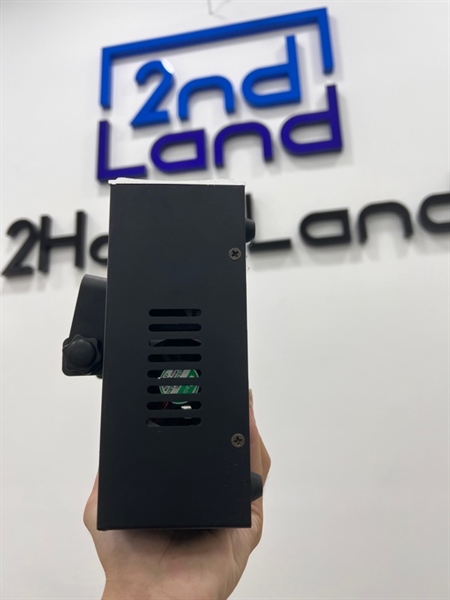 Đèn Laser Nerhor Ne 090 - Màu đen - Ngoại hình 97% - Body - Kèm dây