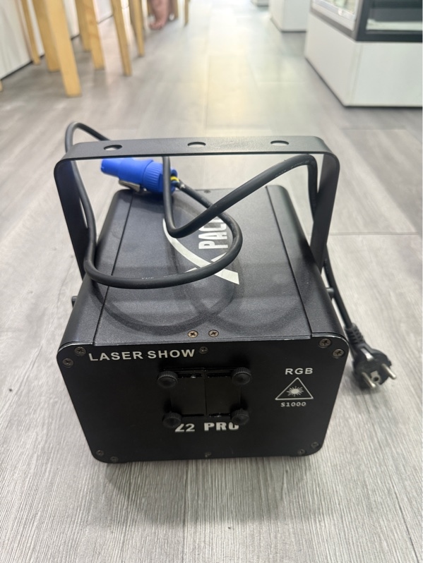 Đèn laser XPACE Z2 Pro - Màu đen - Ngoại hình 97% - Trầy xước, tróc sơn - Kèm nguồn
