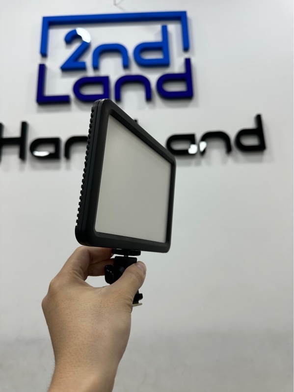 Đèn LED Godox 120C - Màu đen - Ngoại hình 97% - Kèm sạc + Pin