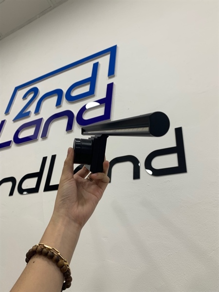 Đèn màn hình Lymax L1 Plus - Màu đen - Ngoại hình: 98% - Body 1