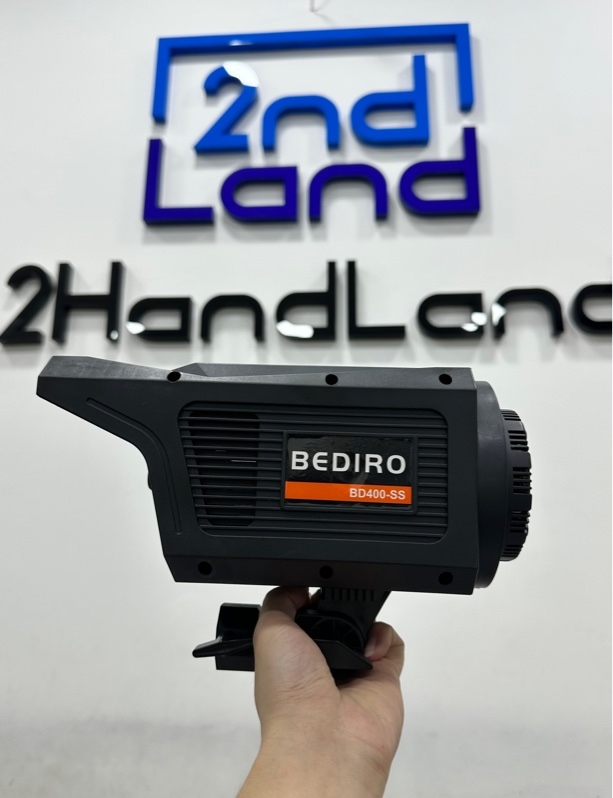 Đèn Studio quay phim, livestream BEDIRO BD400-SS - Màu đen - Ngoại hình 97% -Kèm chân đứng + Remote (ko có chùm đèn)