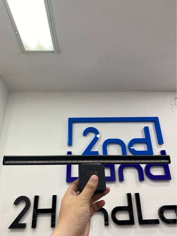 Đèn treo màn hình LYMAX L1 - Màu đen - Ngoại hình: 97% - Kèm Box