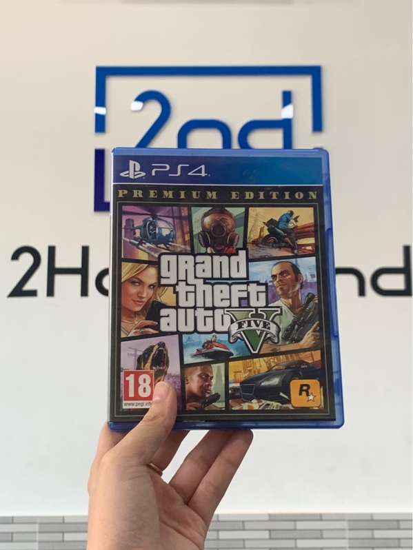 Đĩa gaame PS4 - Grand theft auto 5 - Box