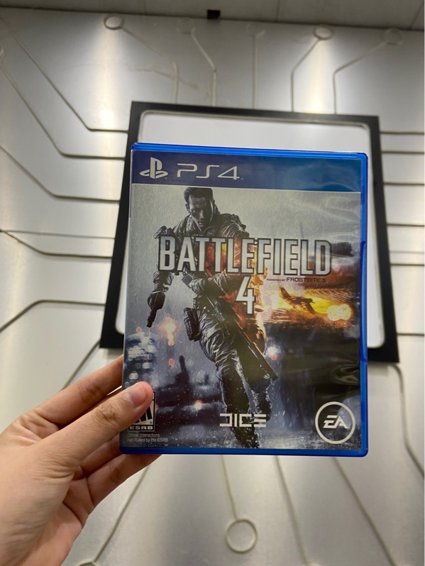 Đĩa Game PS4 - Battlefield 4 - Hư - Fullbox