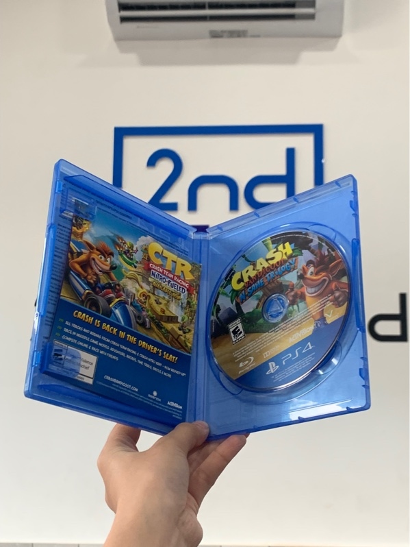 Đĩa game PS4 - Crash bandicoo n sane trilog - Box