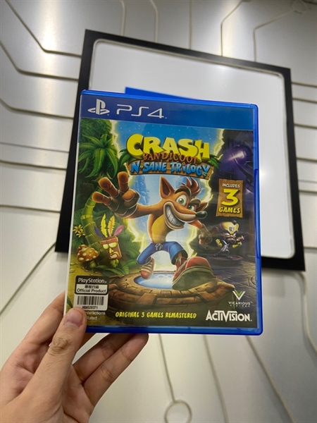 Đĩa Game PS4 - Crash Bandicoot N Sane Trilogy - Kèm Box