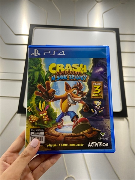 Đĩa Game PS4 - Crash Bandicoot Sane Trilogy - Kèm Box