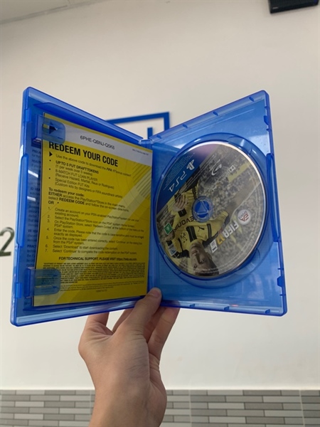 Đĩa game PS4 - Fifa 17 - Box - Chỉ đọc đc trên ps5