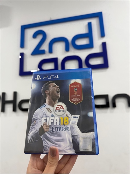 Đĩa game PS4 - FiFa 18 - Box