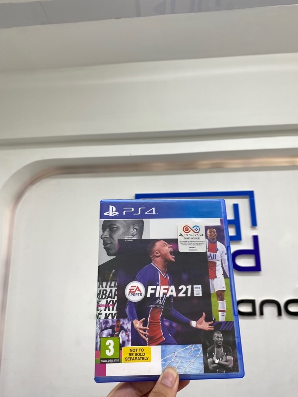 Đĩa game PS4 FiFa 21 - Kèm Box