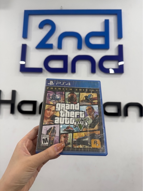 Đĩa game PS4 - Grand Theft Auto V - Đĩa trầy nhiều , mốc - Kèm Box
