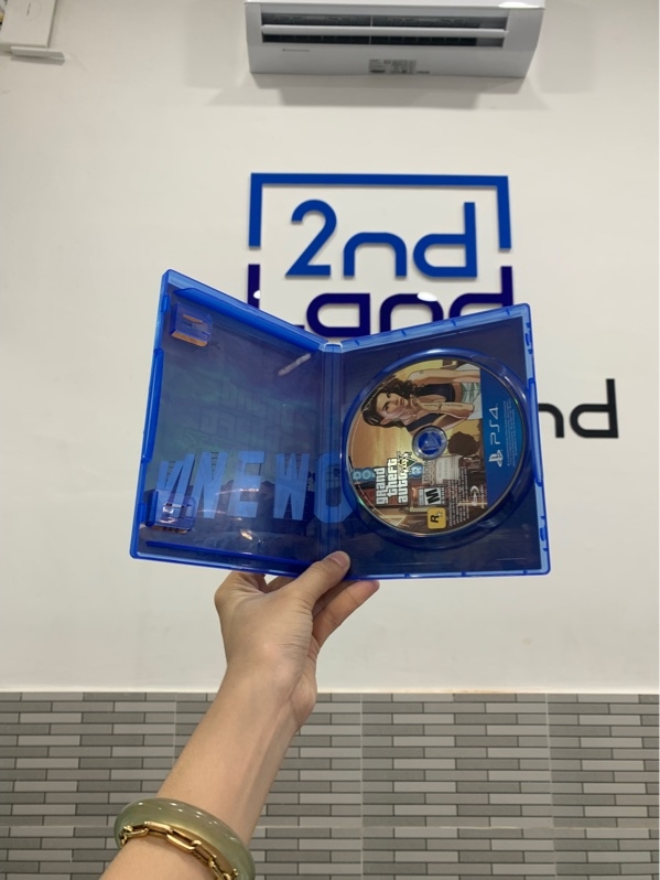 Đĩa game PS4 - GTA 5 - Box