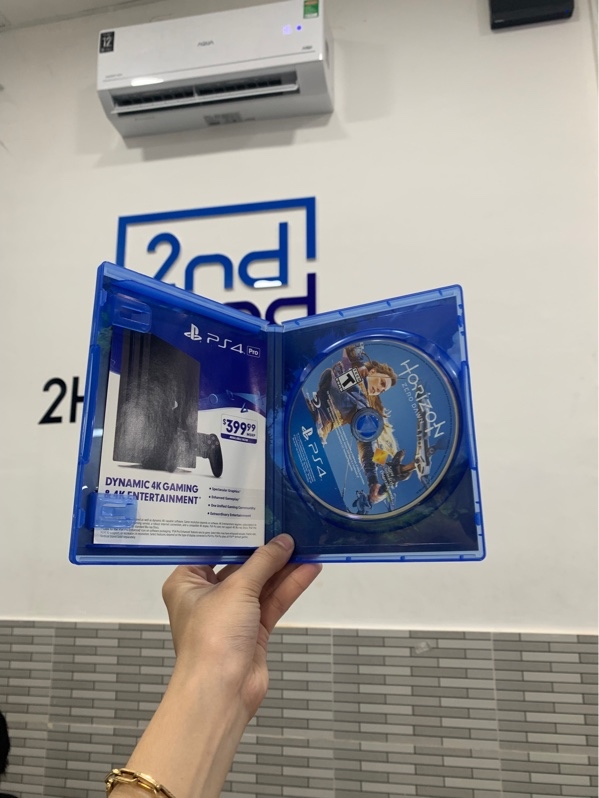 Đĩa game PS4 - Horizon Zero Dawn - Box