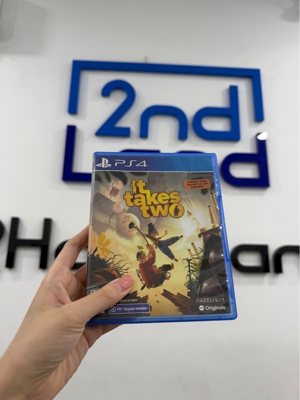 Đĩa game PS4 - IT TAKES TWO - xước - Kèm box