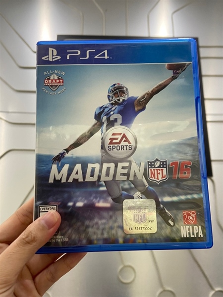 Đĩa Game PS4 - Madden NFL 16 - Kèm Box