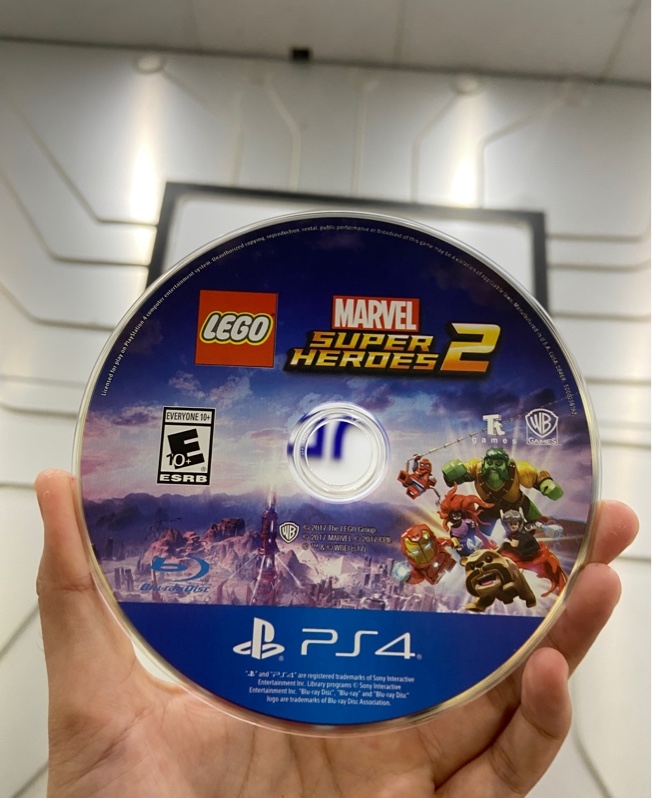 Đĩa Game PS4 - Marvel Super Heroes 2 - Body