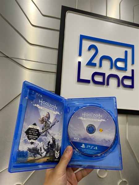 Đĩa game PS4 - Mega Pack God of War 4 + Horizon Zero Dawn: Complete Edition - Kèm Box 1