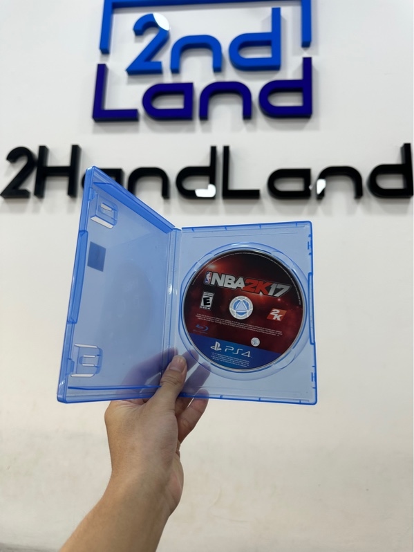 Đĩa game PS4 - NBA 2K17 - Box