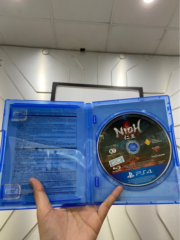 Đĩa game PS4 - Nioh - Kèm Box