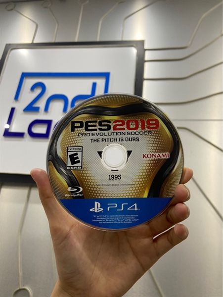 Đĩa game PS4 - Pes 2019 - Body
