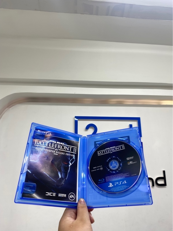 Đĩa game PS4 Starwars Battlefront 2 Elite Trooper Deluxe Edition - Kèm Box