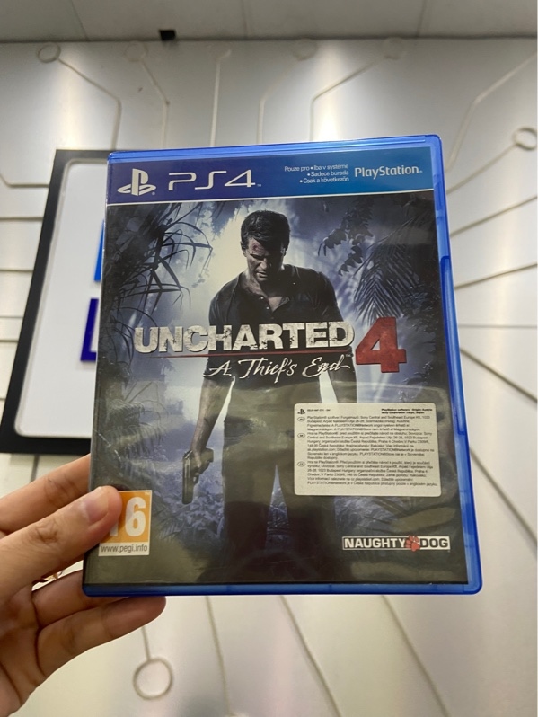 Đĩa Game PS4 - Uncharted 4 - Kèm Box