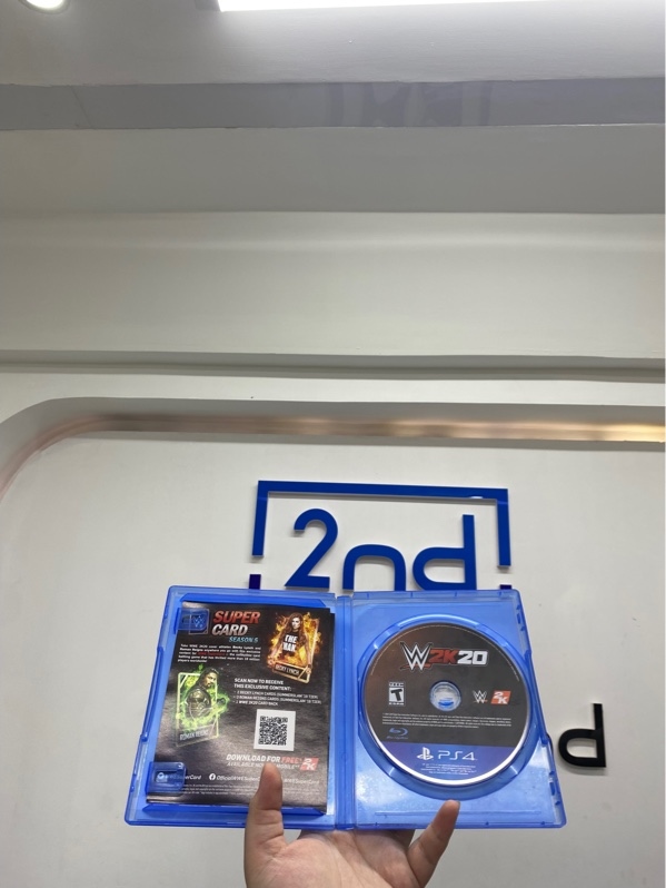 Đĩa game PS4 WWE 2K20 - Kèm Box