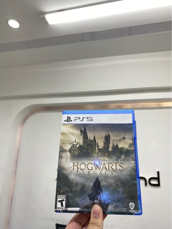 Đĩa game PS5 Hogwarts Legacy - Kèm box
