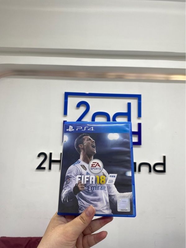 Đĩa PS4 Fifa 18 - Kèm Box