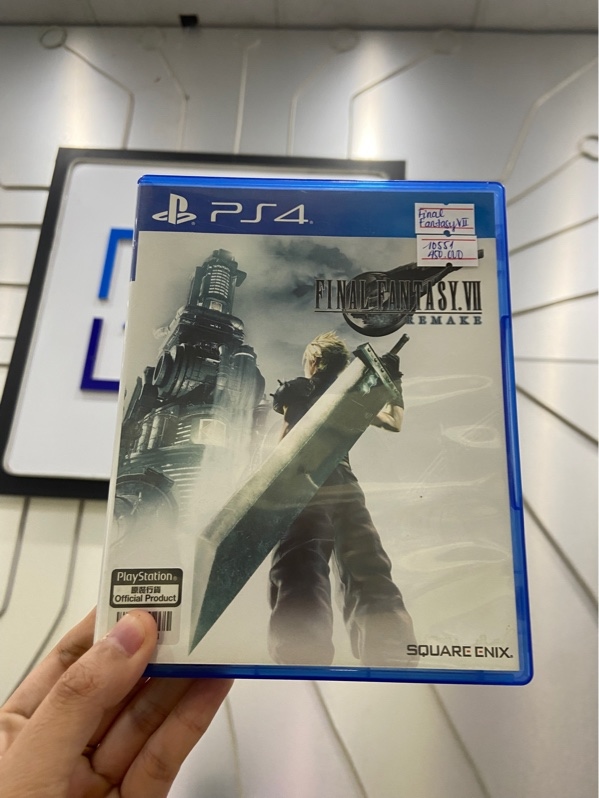 Đĩa PS4 - Final Fantasy VII Remake - Kèm Box