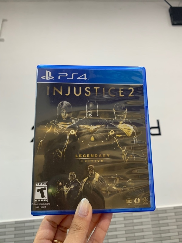 Đĩa PS4 - Injustice 2 - Box