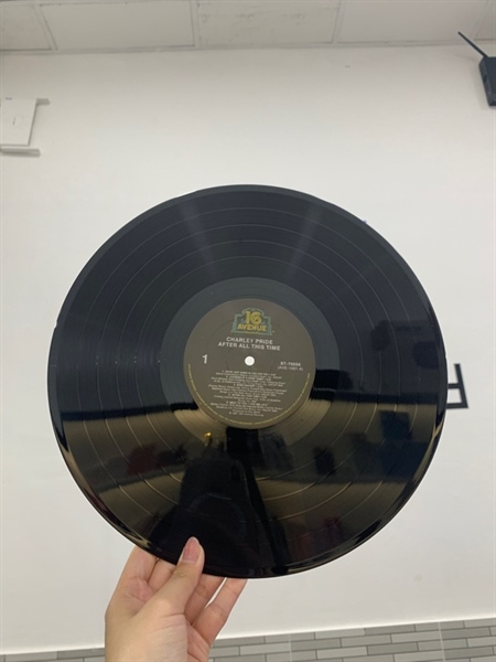 Đĩa than After All This Time - Charley Pride - Màu đen - Ngoại hình: 98% - Box