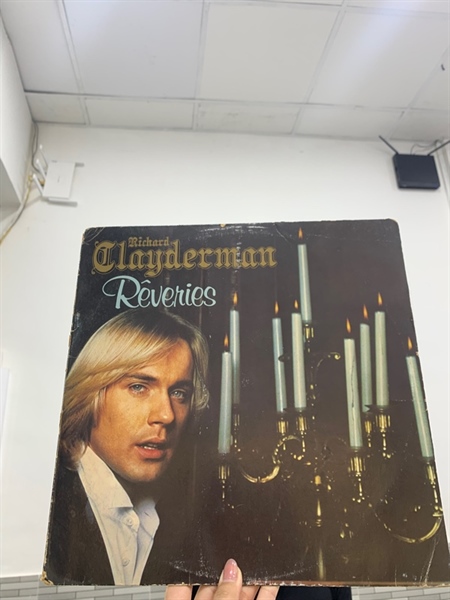 Đĩa than Album Reveries - Richard Clayderman - Màu đen - Ngoại hình: 98% - Box