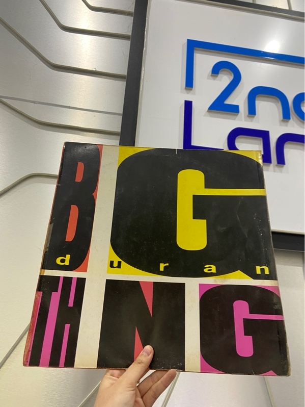 Đĩa Than Big Thing - Màu đen - Ngoại hình: 97% - Box