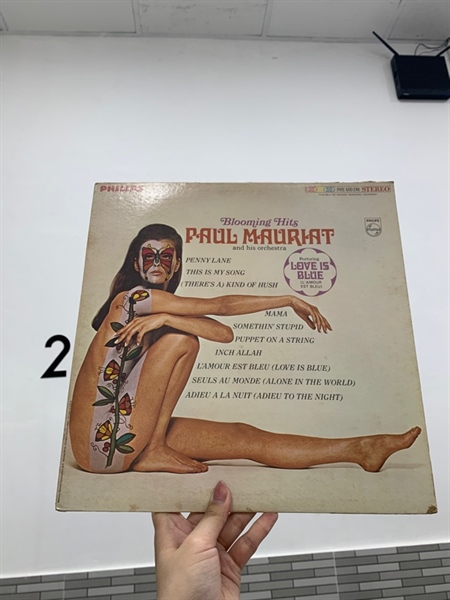 Đĩa than Blooming Hits - Paul Mauriat And His Orchestra - Màu đen - Ngoại hình: 98% - Box