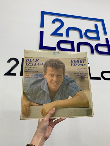 Đĩa than Blue Velvet - Bobby Vinton - Màu đen - Ngoại hình: 98% - Box