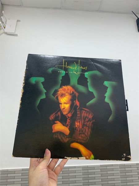 Đĩa than Dream Into Action - Howard Jones - Màu đen - Ngoại hình: 98% - Box