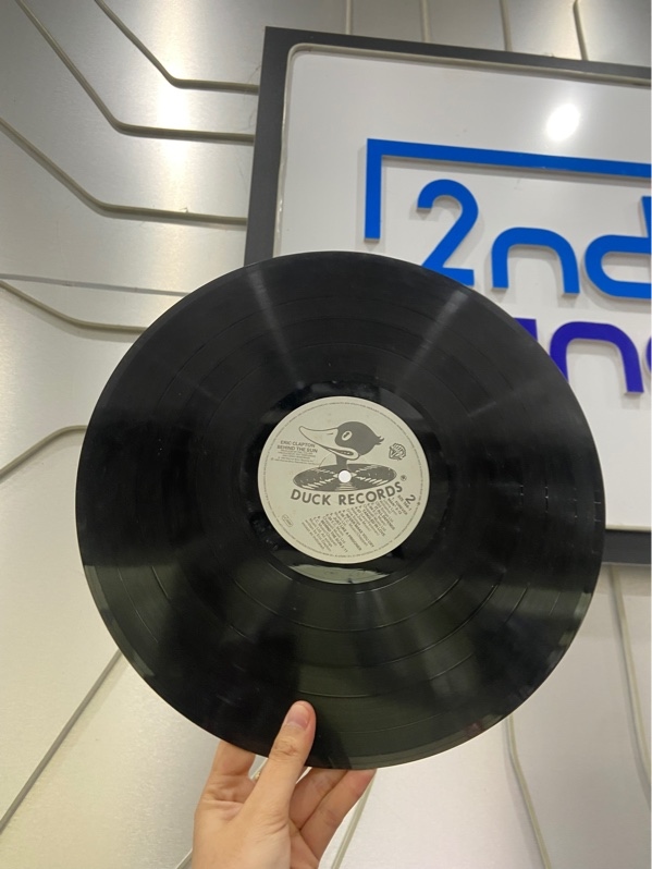 Đĩa Than Eric Clap Ton - Màu đen - Ngoại hình: 97% - Box