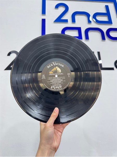 Đĩa than Glenn Millers Original Recordings - Glenn Millers - Màu đen - Ngoại hình: 98% - Box