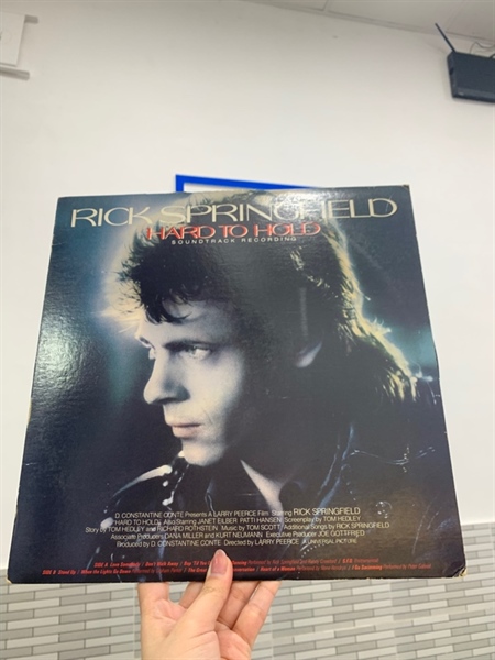 Đĩa than Hard To Hold - Soundtrack Recording - Rick Springfield - Màu đen - Ngoại hình: 98% - Box
