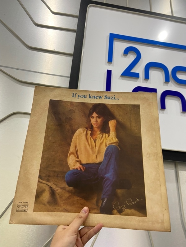 Đĩa Than If you knew Suzi - Màu đen - Ngoại hình: 97% - Box