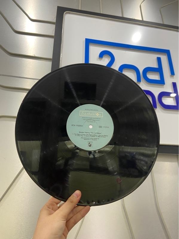 Đĩa Than Modern Talking - Màu đen - Ngoại hình: 97% - Box