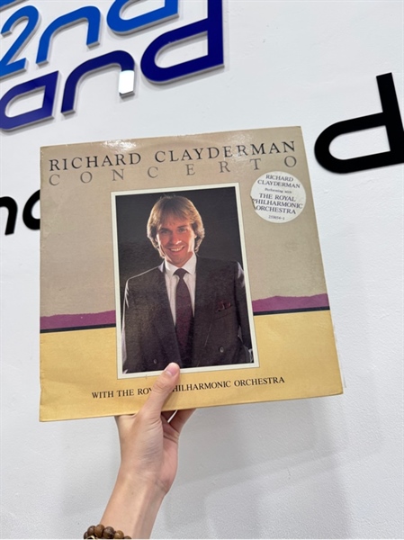 Đĩa than Richard Clayderman _Concerto - Richard Clayderman - Màu đen - Ngoại hình: 98% - Box