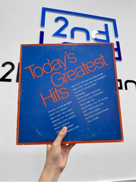 Đĩa than Today's Greatest Hits - The Realistics - Màu đen - Ngoại hình: 98% - Box