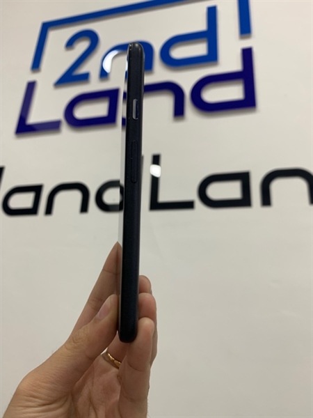 Điện thoại Google Pixel 5 - SnapDragon 765G - 8/128GB - Màu đen - Ngoại hình: 97% - Màn xước - Body 1